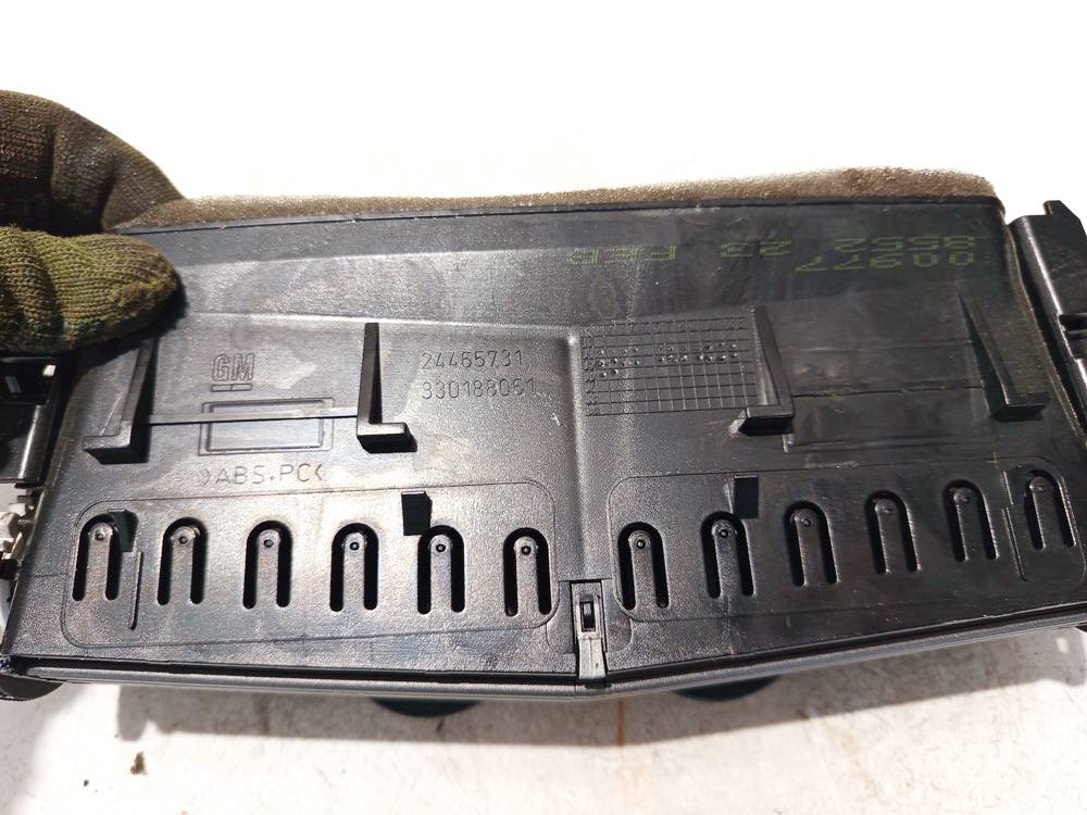 24465731 Opel Astra 2006 Dash Vent (Air Vent Grille) - Thumbnail 3
