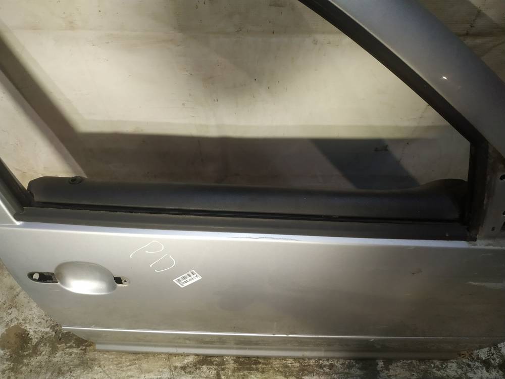 Volkswagen Bora 2003 Glass Trim Molding-weatherstripping - FRONT RIGHT