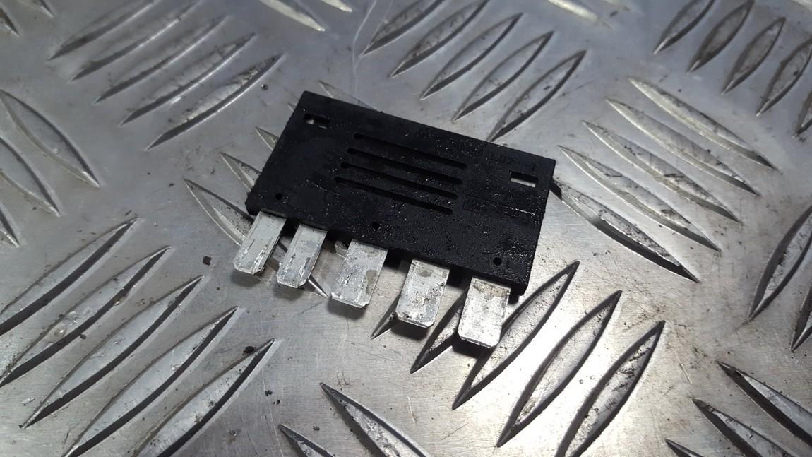 9442190A Volvo V70 2002 Rele