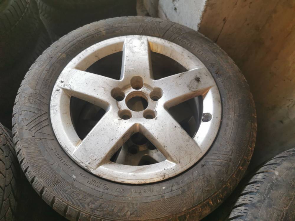 5X100 Audi A3 2000 Komplet Kół Zimowych R15