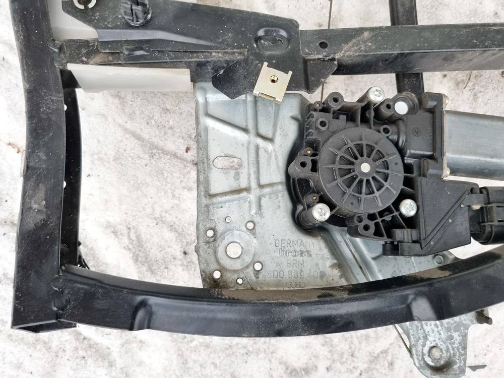 8D0839400 Audi A4 1997 Durvju loga pacēlājs - AIZMUGURE PA LABI - Thumbnail 3