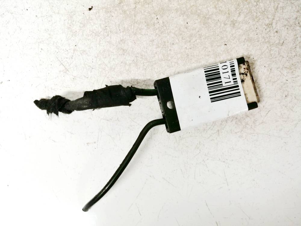 8A0937530 Skoda Superb 2005 Bezpiecznik