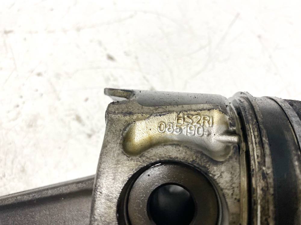 HS2RI Peugeot 407 2006 PISTON and arnaque-Bielle - Thumbnail 4