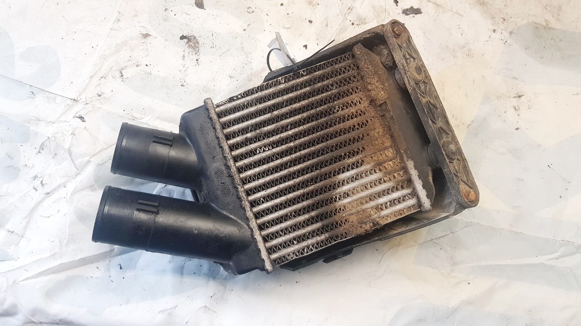 7700431259A Renault Scenic 2002 Interkulerio radiatorius