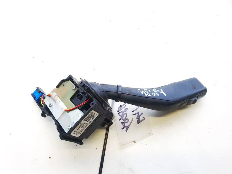 1K0953519A Volkswagen Golf Plus 2006 Wiper ARM STEERING COLUMN SWITCH - Thumbnail 3