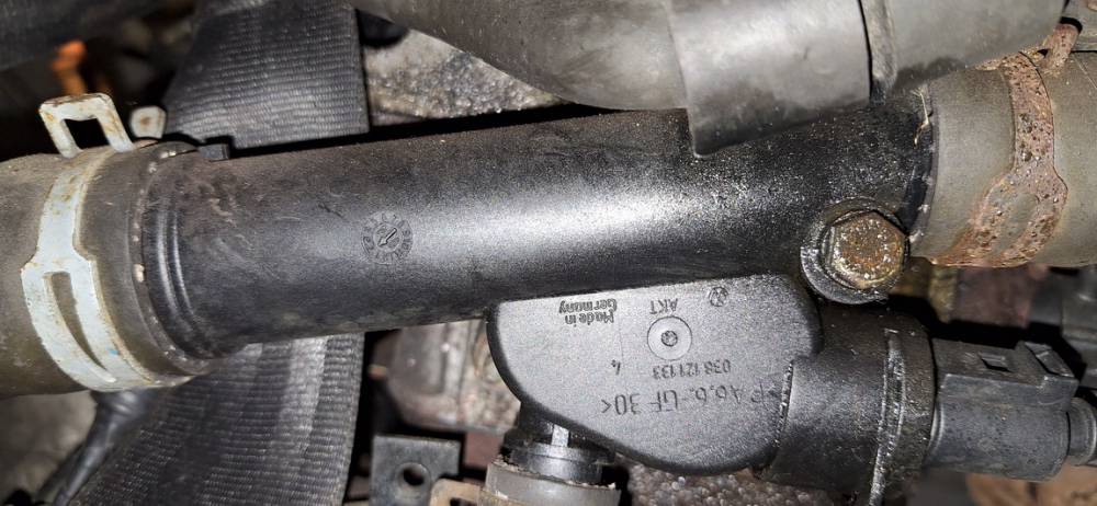 038121133 Skoda Fabia 2004 Thermostat Housing (Flange) - Thumbnail 3