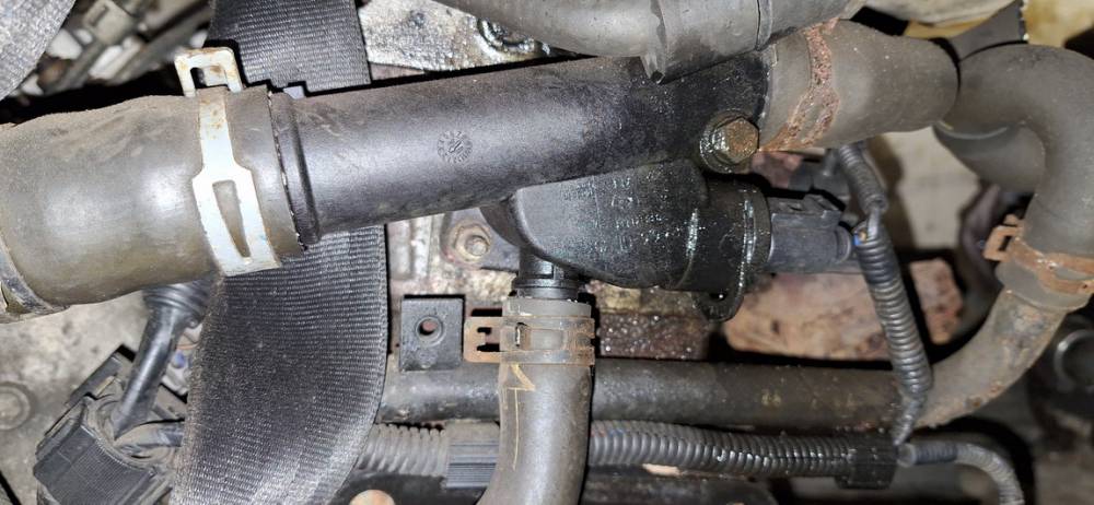 038121133 Skoda Fabia 2004 Thermostat Housing (Flange) - Thumbnail 2