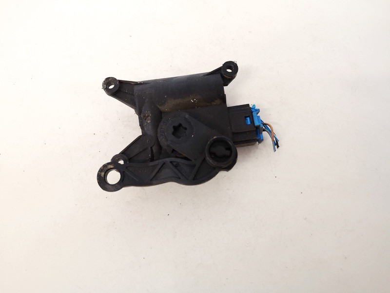 1K2907511B Volkswagen Passat 2006 Sildītāja vārsta motoriņš - Thumbnail 2