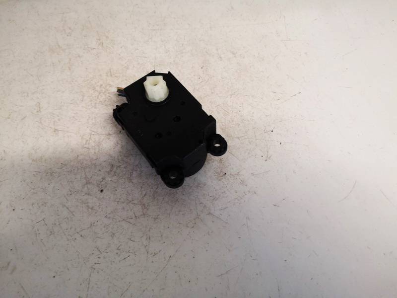 N101980GE Renault Megane 2012 Actionneur moteur volet ventilateur chauffage - Thumbnail 3