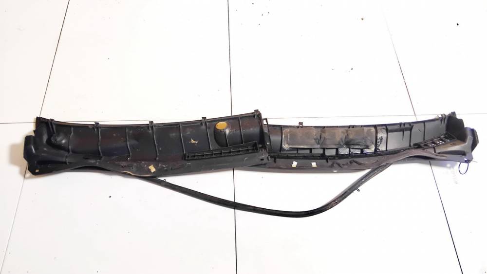 5578202050 Toyota Corolla 2004 Wiper Muolding - FRONT - Thumbnail 2