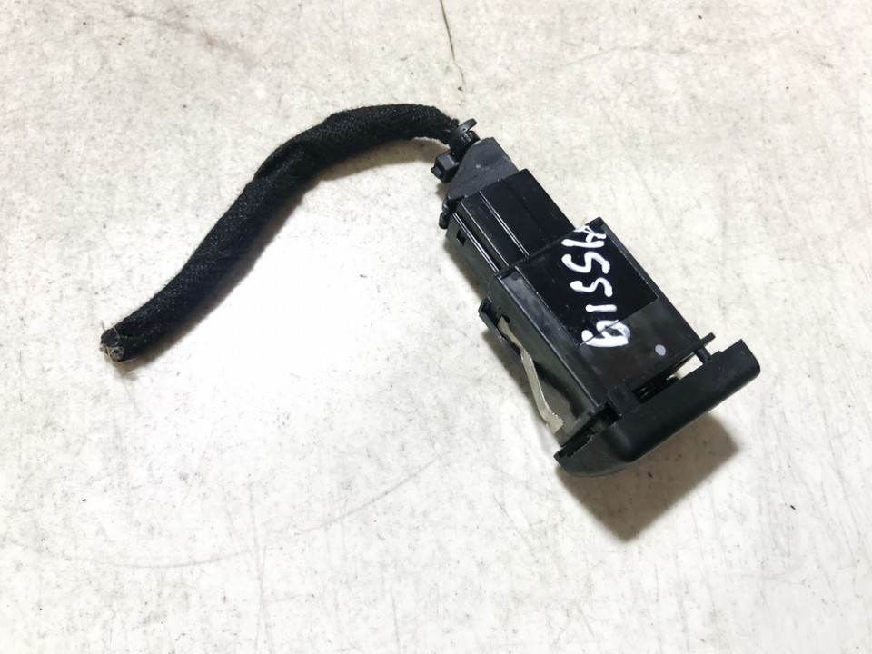 8D0927133B Audi A4 1999 Traction control switch button (ASR Switch Anti-slip regulation) - Thumbnail 2