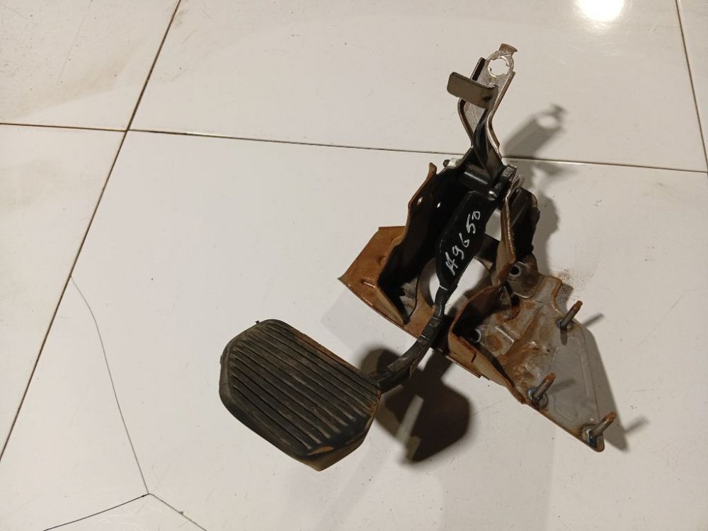 04PKXY0451416 Peugeot 3008 2011 Pedalwerk Bremspedal Pedalhalter Kupplungspedal