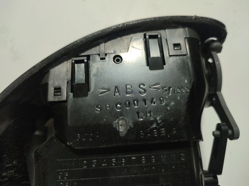 SPC00149 Mitsubishi Colt 1996 Dash Vent (Air Vent Grille) - Thumbnail 4