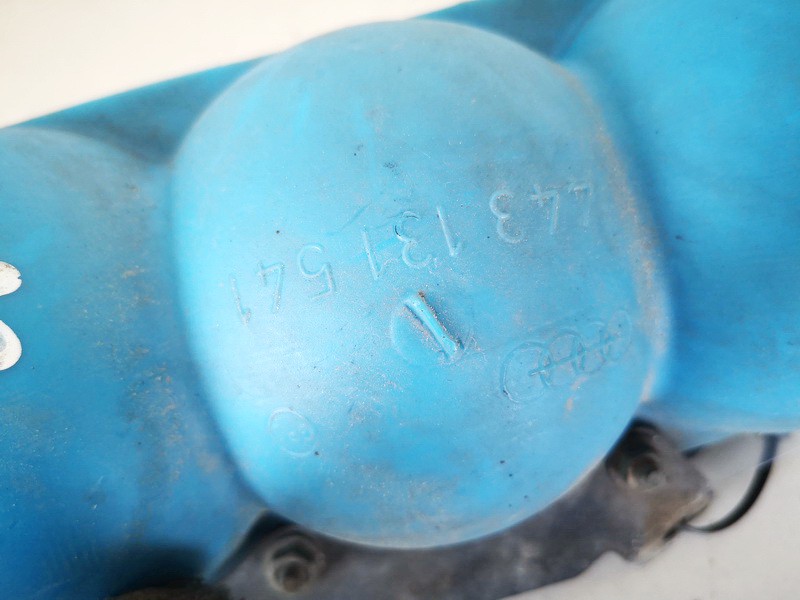 443131541 Audi A6 1998 Vakuuma tvertne - Thumbnail 3