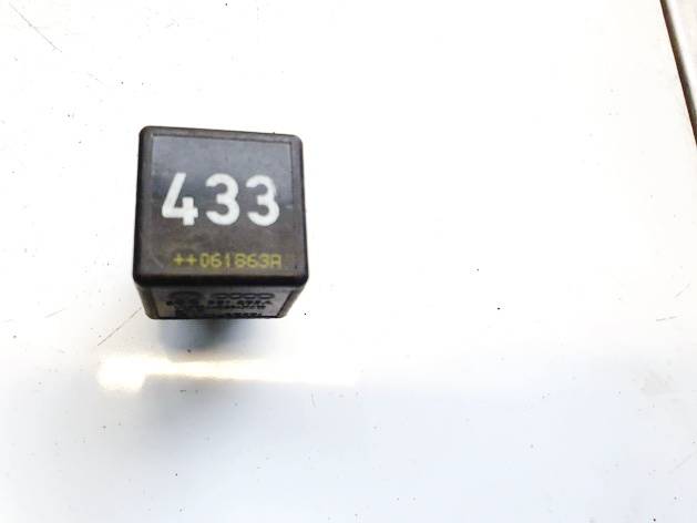 3D0951253A Audi A3 2005 Relay module