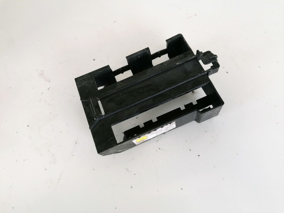 1K1971262J Volkswagen Golf Plus 2005 Other car part - Thumbnail 2