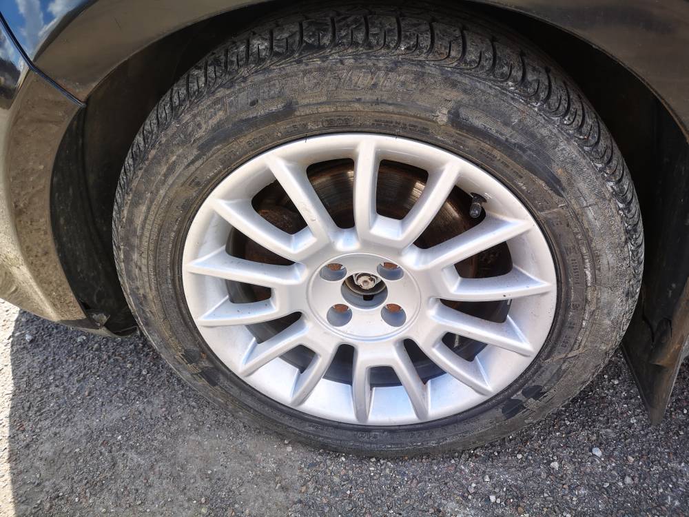 5X98 Fiat Bravo 2008 Jeu de roues pluie R15 - Thumbnail 4