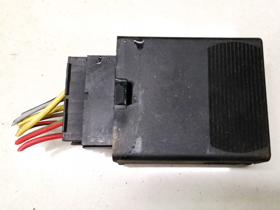 0165452432 Mercedes-Benz Vito 2000 Blower Fan Regulator (Fan Control Switch Relay Module)