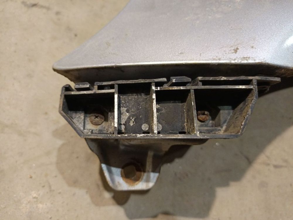 Honda Jazz 2003 Bumper mounts (BUMPER BRACKET) - FRONT LEFT