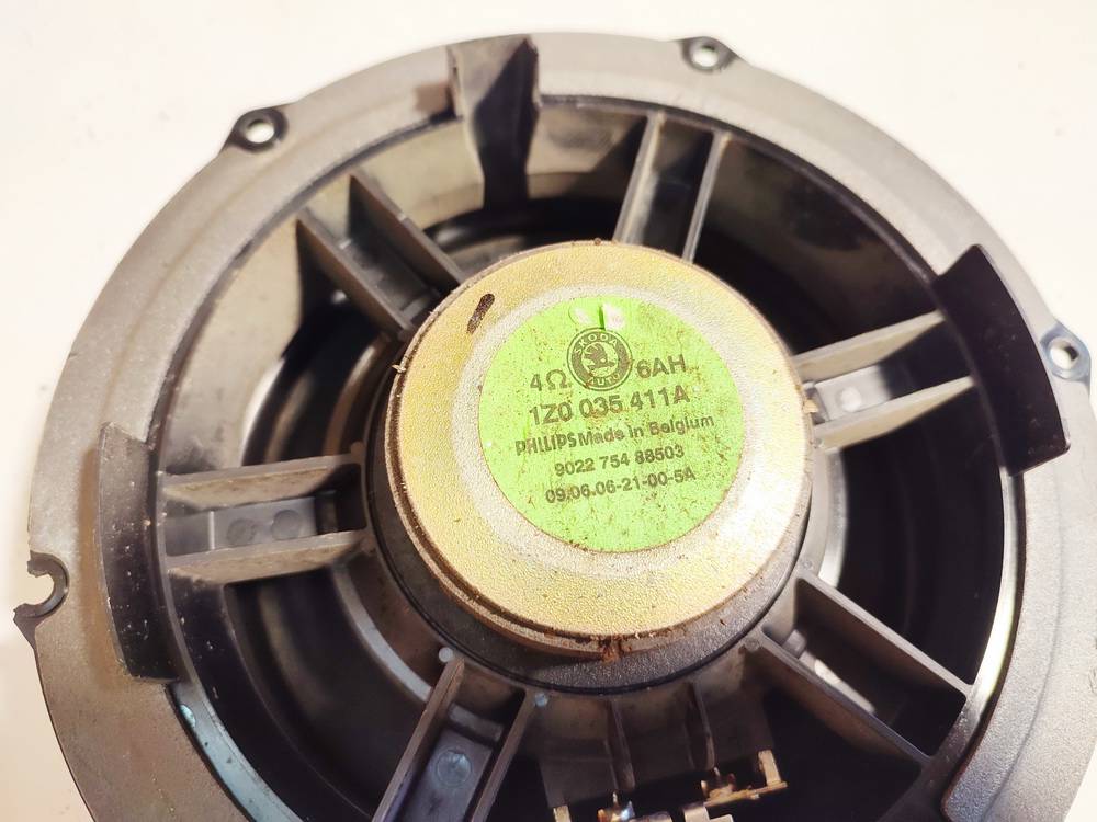 1Z0035411A Skoda Octavia 2006 Speaker (audio) - Thumbnail 3
