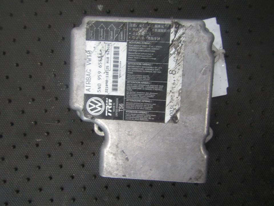 5N0959655AA Volkswagen Passat 2013 Airbag crash sensors module