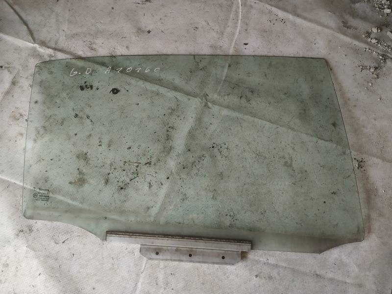 AS2 Toyota Corolla 2003 Oven lasi - TAKANA OIKEALLA