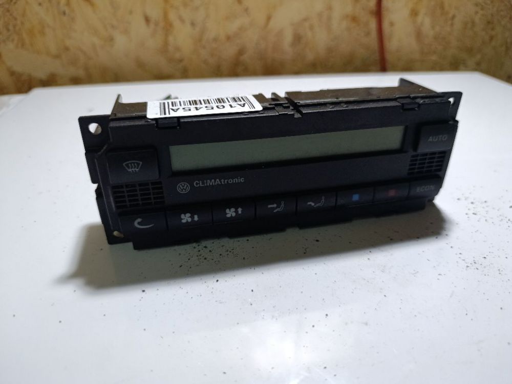 9694211 Volkswagen Bora 2003 MANDO CLIMATIZADOR - Thumbnail 2