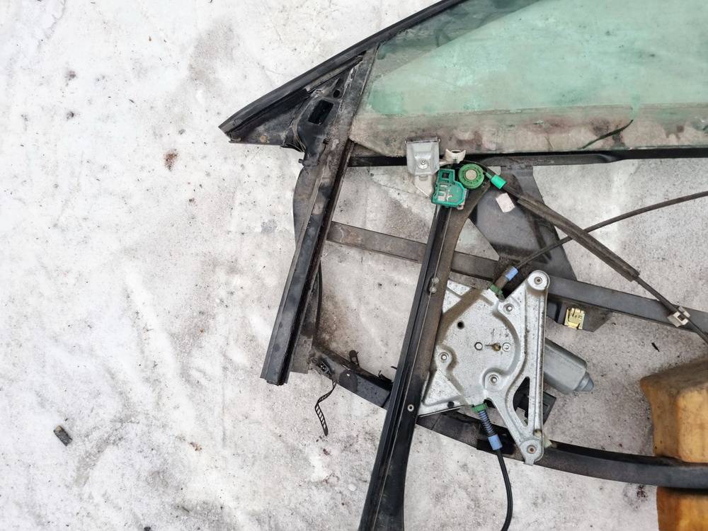 8D0837753 Audi A4 1997 Durvju rāmis - PRIEKŠA PA KREISI - Thumbnail 2