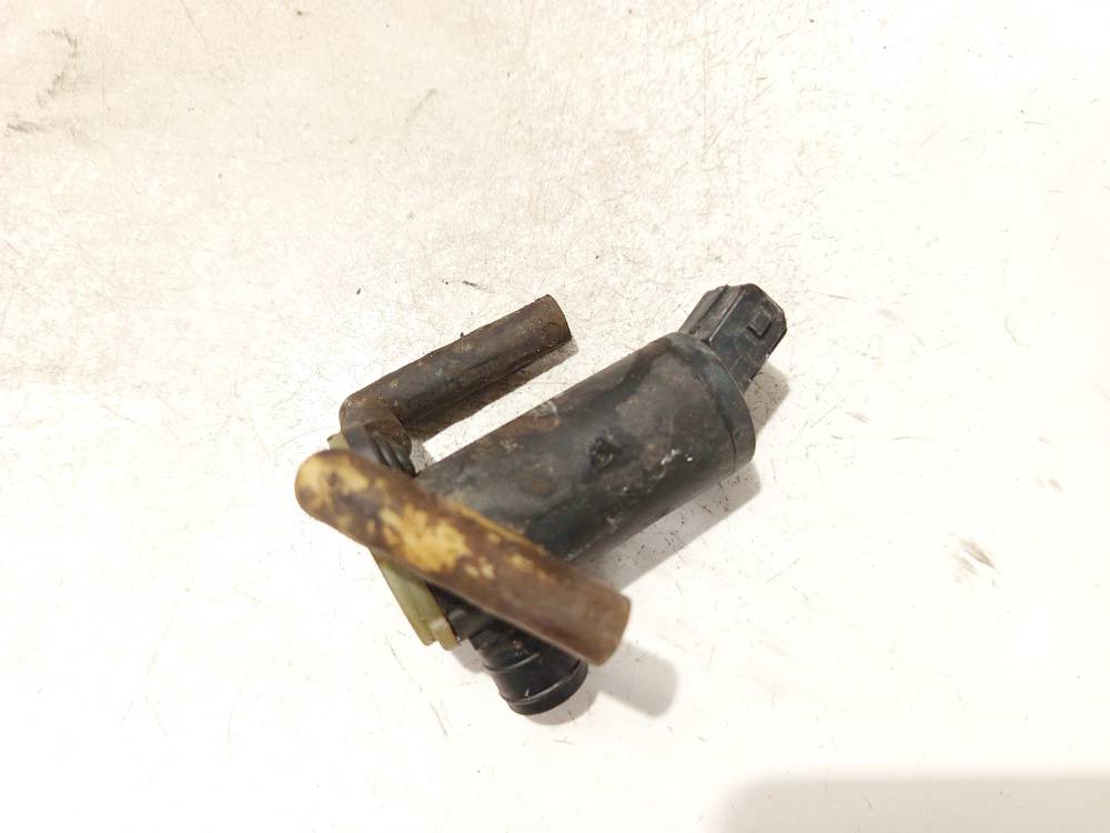 93BB17K624BA Ford Focus 1999 Windshield Windscreen Washer Pump