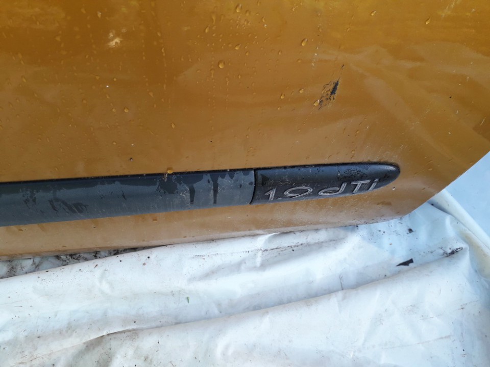 Renault Clio 2003 Molding door - FRONT RIGHT - Thumbnail 3