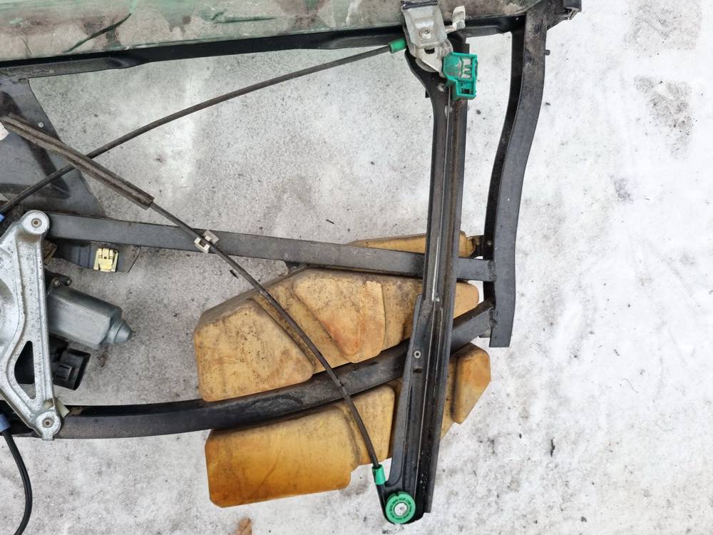 8D0837397C Audi A4 1997 Oven Ikkunan Nostaja - EDESSÄ VASEMMALLA - Thumbnail 2