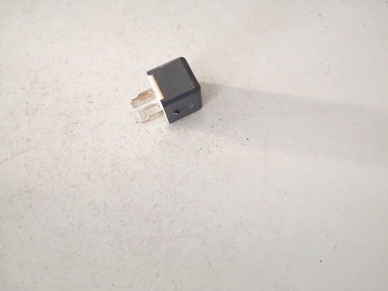 9008087030 Toyota Corolla Verso 2008 Relay module - Thumbnail 3