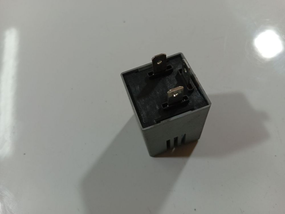 7700412030 Renault Master 2002 Przekaźnik - Thumbnail 2