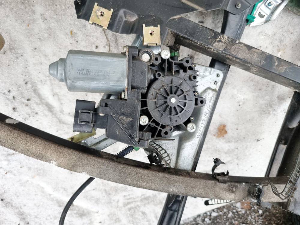 0536001402 Audi A4 1997 Oven Ikkunan Nostajan Moottori - EDESSÄ VASEMMALLA - Thumbnail 3