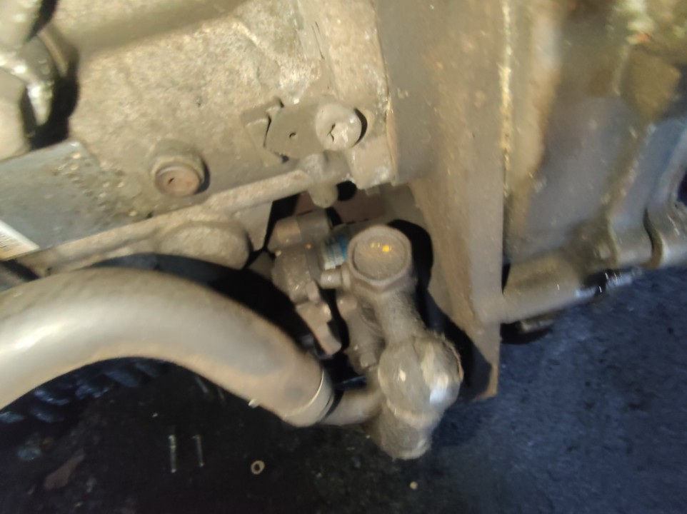 26122012 Nissan Almera Tino 2002 Vairo stiprintuvo siurblys - Thumbnail 3