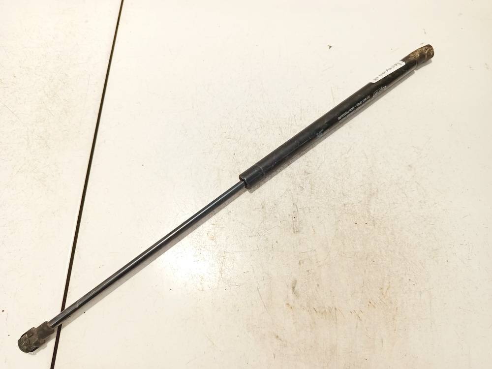 109902 Volkswagen Passat 2001 Ressort à Gaz Valise Tenir