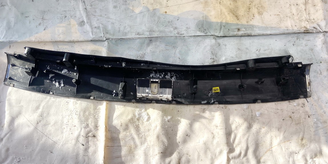 4F9864483 Audi A6 2006 Metal Boot Lip Cover - Thumbnail 2