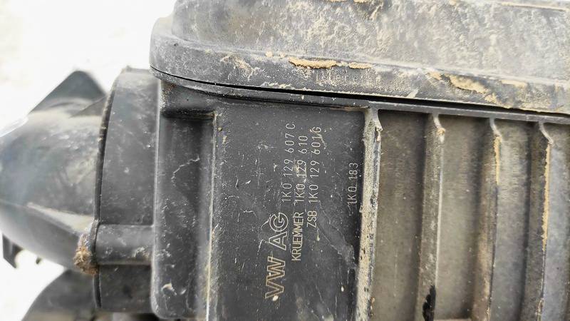 1K0129607C Volkswagen Caddy 2007 Gaisa filtra kaste - Thumbnail 3