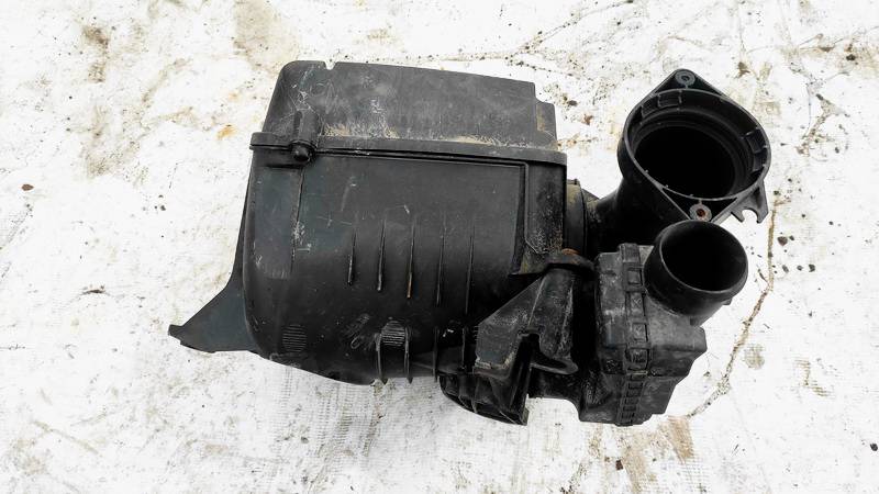 1K0129607C Volkswagen Caddy 2007 Obudowa filtra powietrza