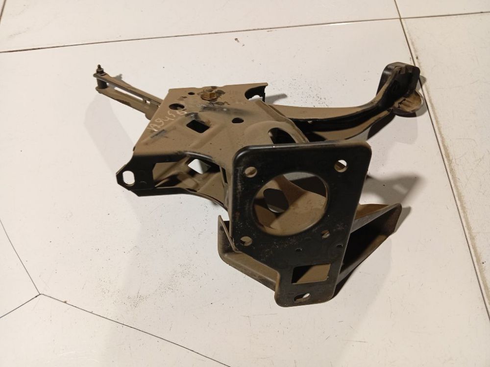 Skoda Octavia 1998 Clutch pedal - Thumbnail 3