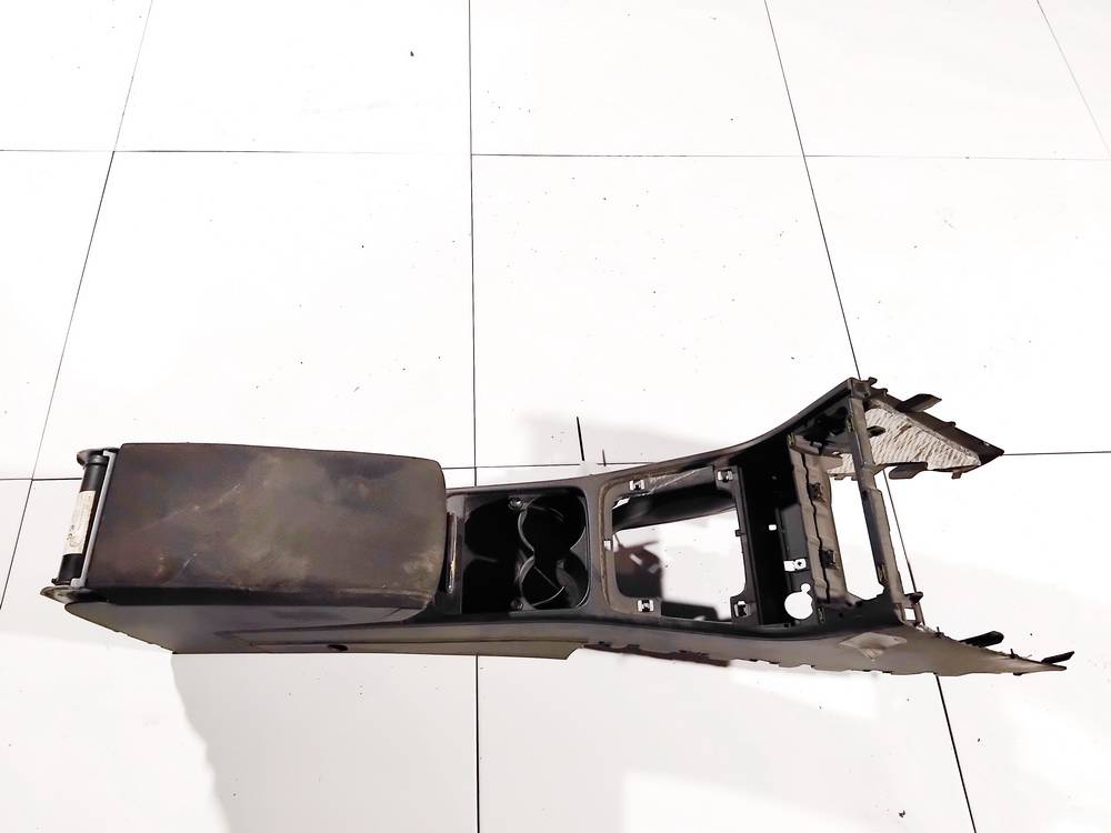 3C0864207TSQ Volkswagen Passat 2006 Podłokietnik