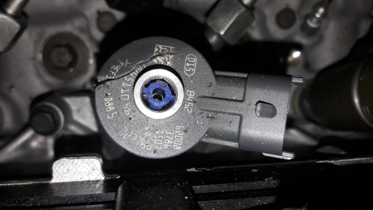 0445110566 Citroen DS3 2015 Wtryskiwacz Paliwa