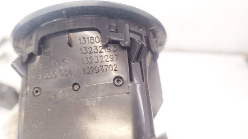 13203702 Opel Corsa 2009 Dash Vent (Air Vent Grille) - Thumbnail 3