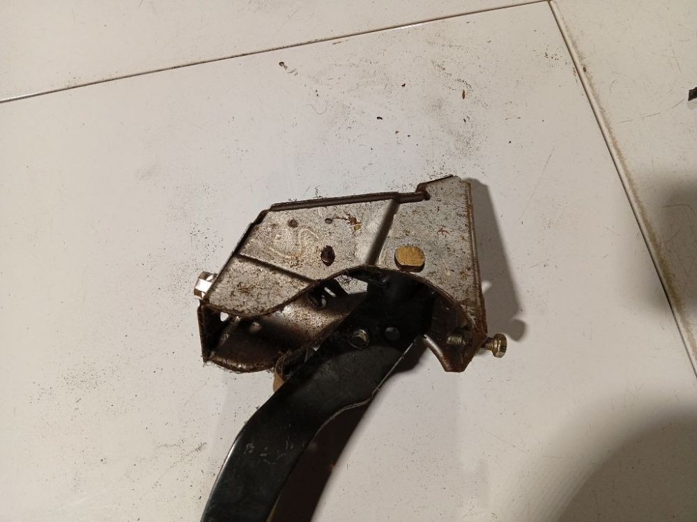 Nissan Almera 2002 Pedalwerk Bremspedal Pedalhalter Kupplungspedal - Thumbnail 4