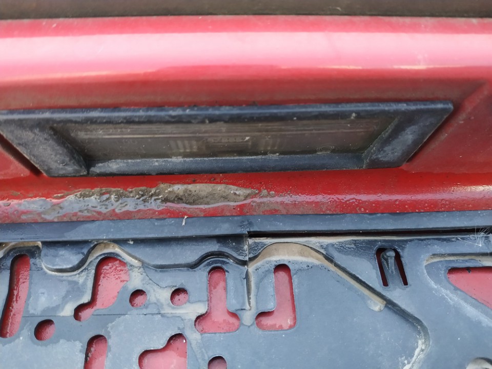 Alfa-Romeo 156 2001 Oświetlenie tablicy rejestracyjnej - TYLNE