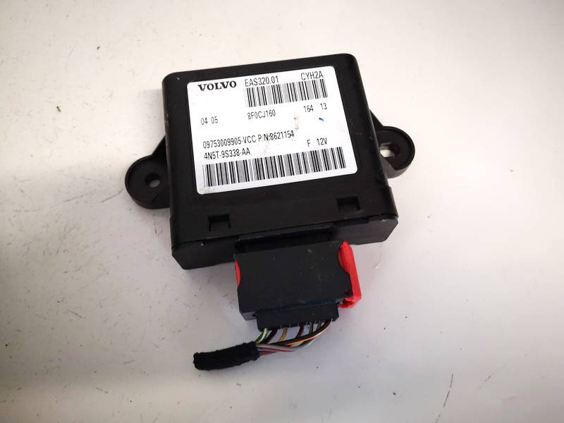 4N5T9S338AA Volvo V50 2005 Other computers