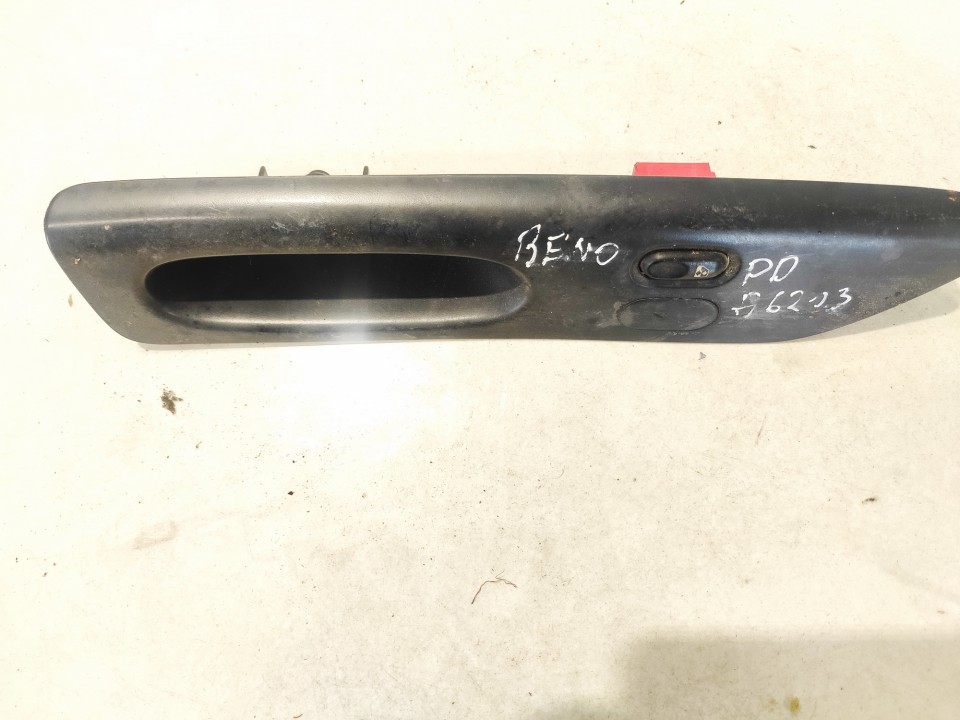 7700822334 Renault Laguna 1995 Stiklo valdymo mygtukas (lango pakeliko mygtukai)