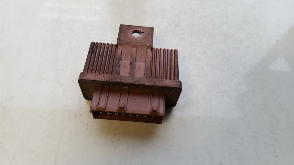 240109 used Fuel Pump Relay Peugeot 406 1999 2.0L EIS00735590 Used