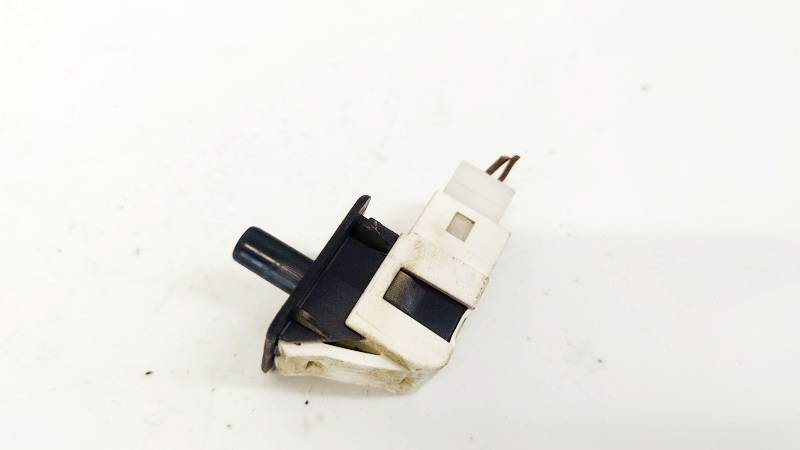 2028209410 Mercedes-Benz C-CLASS 2004 door contacts left - Thumbnail 2