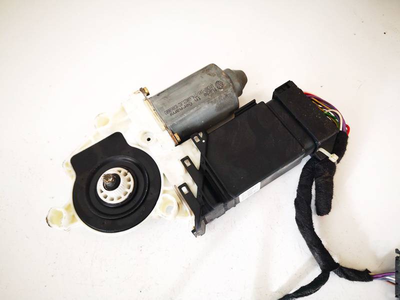1J1959801C Volkswagen Bora 2000 Window Motor - FRONT LEFT - Thumbnail 3